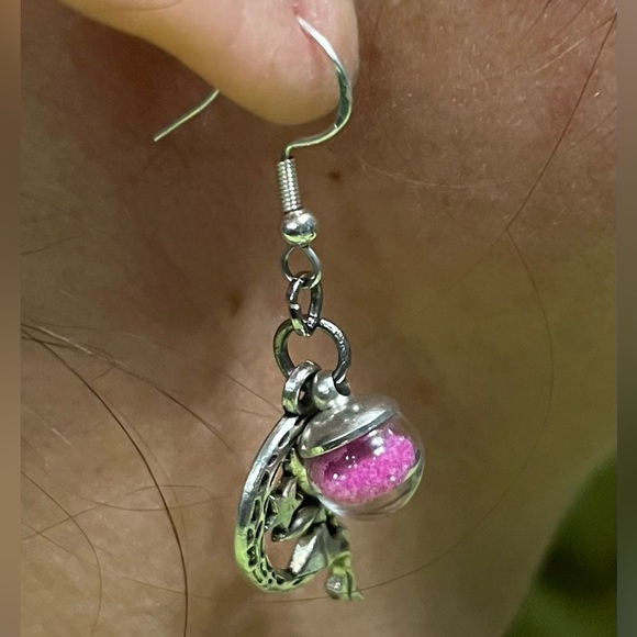 Handcrafted Mini Pixie Dust Earrings - Picture 5 of 6